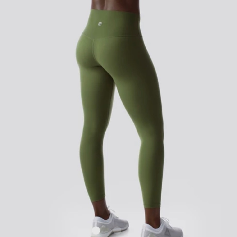 Born primitive inspire leggings green